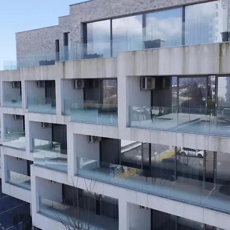 Penthouse Deosebit Cu La Mare - Situat La Etajul 4 In Locatia Amaris Eforie Nord